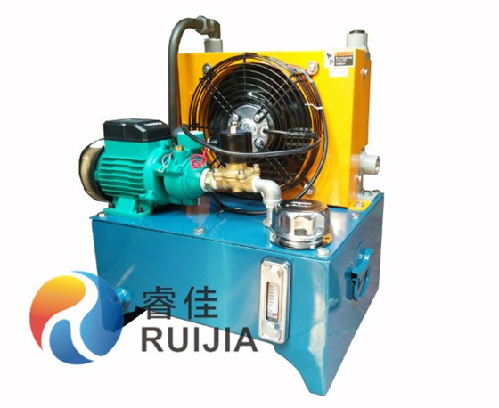 RJ-255A2獨(dú)立循環(huán)式風(fēng)冷散熱器