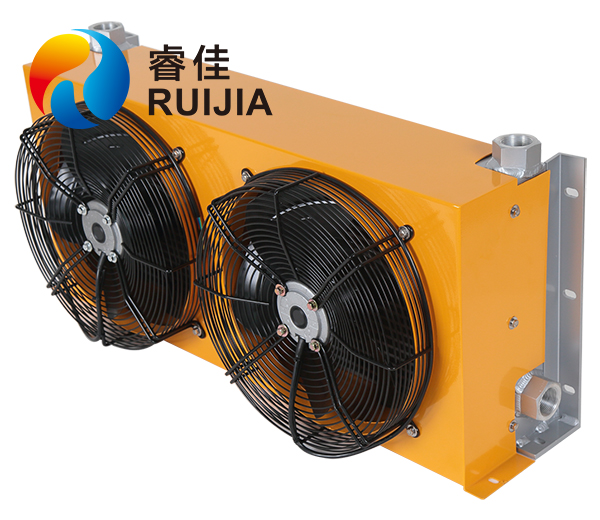 減速機<font color='red'>油冷卻器</font>，雙風(fēng)扇AH1012L