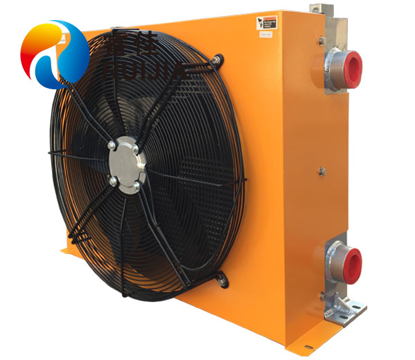【冷卻器廠家】風(fēng)冷式<font color='red'>油冷卻器</font>RJ-6511，性價比極高的冷卻器！